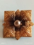 Винтидж брошка с центална перла и геометрични фигури 33962, снимка 4