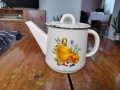 Стар емайлиран чайник #57, снимка 1 - Антикварни и старинни предмети - 43779360