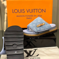 Louis Vuitton дамски чехли , снимка 2 - Чехли - 44854118