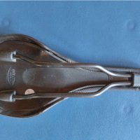 Selle Italia h1, снимка 2 - Части за велосипеди - 38081552