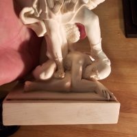 Старинна италианска скулптура Фаро  Архангел Михаил с копие и огнен меч, с които пронизва Дявола - п, снимка 8 - Антикварни и старинни предмети - 43901197