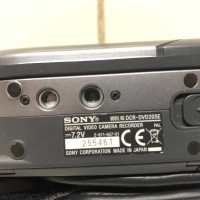 Sony DCR-DVD 106 и 205, снимка 9 - Камери - 44867276