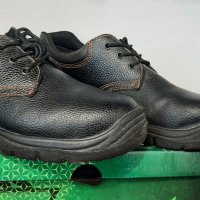 Работни обувки Toledo Low Sp1 Метално бомбе 43 номер , снимка 1 - Ежедневни обувки - 43034402