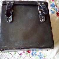 Страхотно сандъче куфарче естествена кожа, снимка 1 - Антикварни и старинни предмети - 33371143