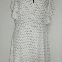 Дамска ефирна бяла маркова рокля United colors of Benetton, снимка 2 - Рокли - 42947414