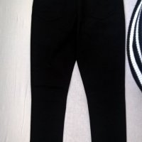 Ново черно дънки ''H&M", снимка 4 - Дънки - 26232912