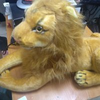Плюшен лъв,около 1м, легнал, снимка 1 - Плюшени играчки - 36233271