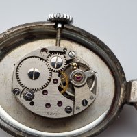 Дамски механичен посребрен часовник Сarex, снимка 9 - Дамски - 28002247