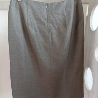 Дамска пола Max Mara, снимка 2 - Поли - 43240651