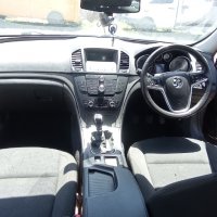 Opel Insignia 2.0CDTI- 160к.с. A20DTH 6 ск. ръчка, снимка 12 - Автомобили и джипове - 37105374