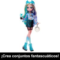 Кукла Monster High Lagoona Blue с гардероб с 15 изненадващи модни аксесоара, снимка 2 - Кукли - 43972365
