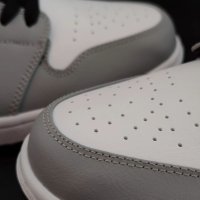 Nike Air Jordan 1 Low Smokey Grey Нови Оригинални Обувки Маратонки Размер 43 Номер 27.5см Стелка , снимка 8 - Маратонки - 40429872