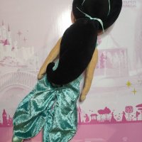 Оригинална плюшена кукла Жасмин - Аладин и вълшебната лампа - Дисни Стор Disney store , снимка 2 - Кукли - 39131095