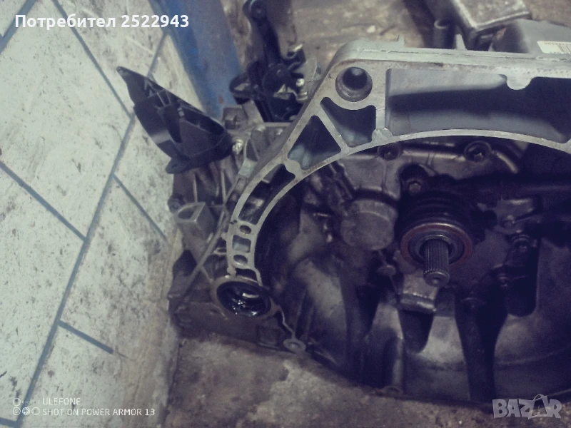 скоростна кутия за Дачия рено. JR5 . кутията е на 130 хиляди в перфектно състояние е , снимка 1