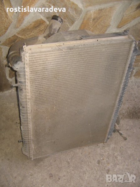 Части от Нисан Серена -дизел, снимка 1