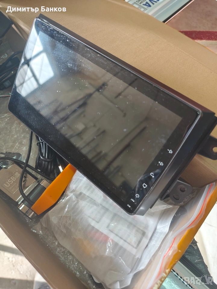 продавам мултимедия за кола + камера за задно виждане , снимка 1