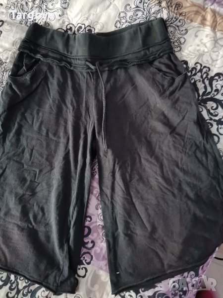 Дамски къси панталони, снимка 1