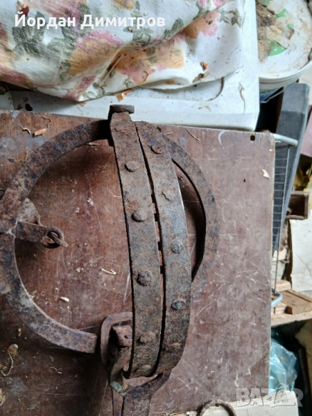 КАПАН ЗА ХИШНИЦИ С ШИПОВЕ , снимка 1