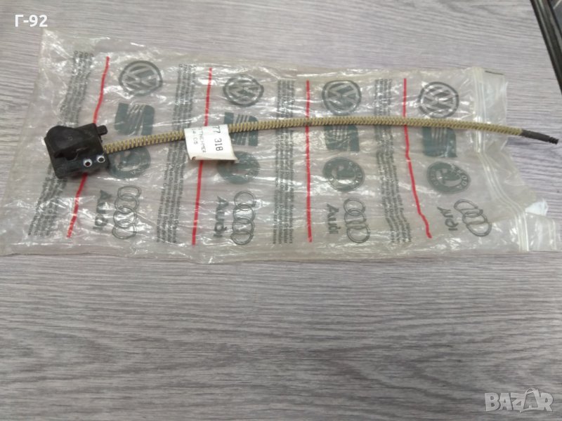 357877318**NEU**VAG**Водач стъклоповдигателен механ, снимка 1