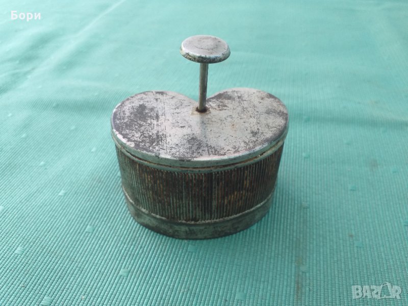 Стара форма за сладки,сладкиши метална , снимка 1