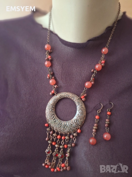 Комплект колие и обеци, снимка 1