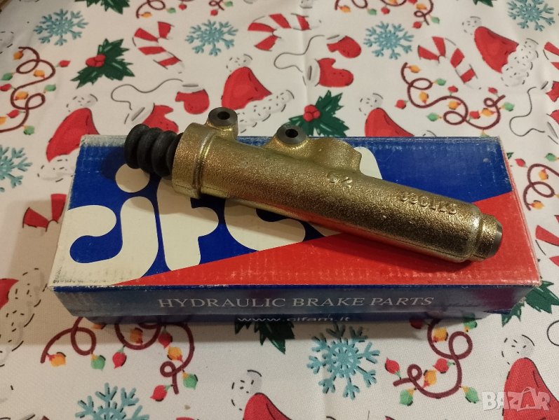 Горна помпа за съединител Мерцедес W123, снимка 1