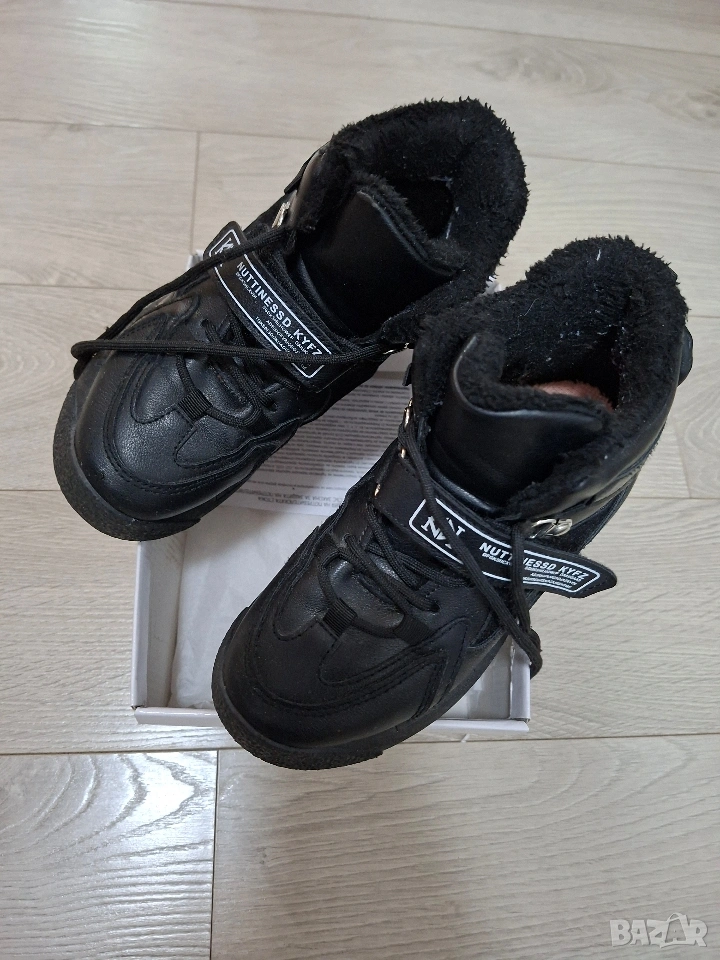 Дамски боти 36 номер, снимка 1