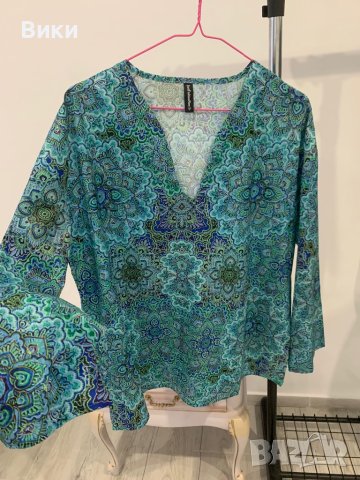 Дамска блуза в размер L/XL, снимка 11 - Блузи с дълъг ръкав и пуловери - 44118470