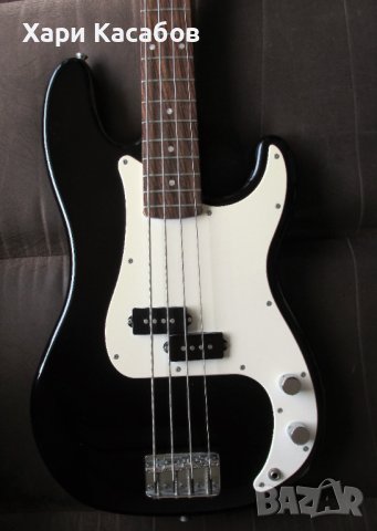 Бас китара Squire Р