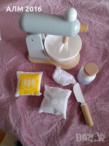 Детски дървен миксер, миксер-робот