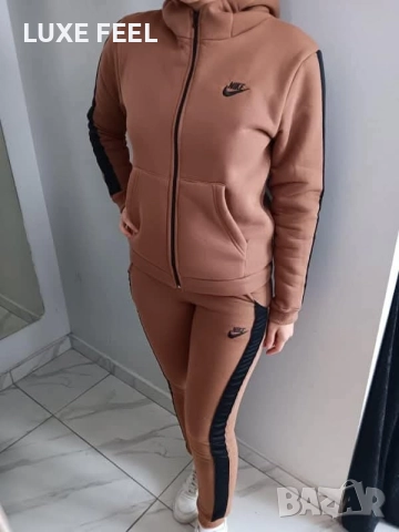 Ватиран Дамски Екип - лого Бродирано , снимка 2 - Спортни екипи - 52644458