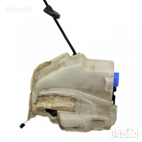Брава предна дясна врата Volkswagen Jetta V() ID:93908, снимка 1 - Части - 39659257