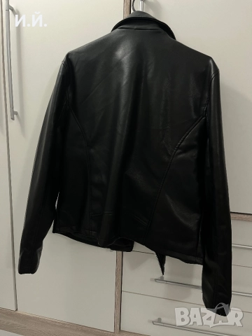 Дамско кожено яке , снимка 4 - Якета - 52160032