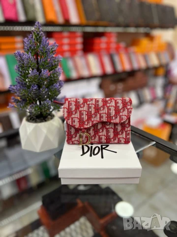 портмоне в кутия christian dior, снимка 4 - Портфейли, портмонета - 50761070