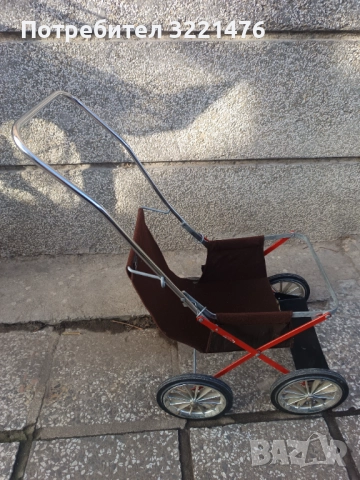 Стара сгъваема Шведска детска количка за кукли 