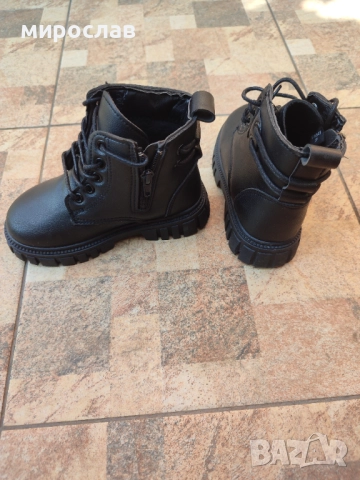 Детски ботушки боти номер 29, снимка 2 - Детски боти и ботуши - 51761607