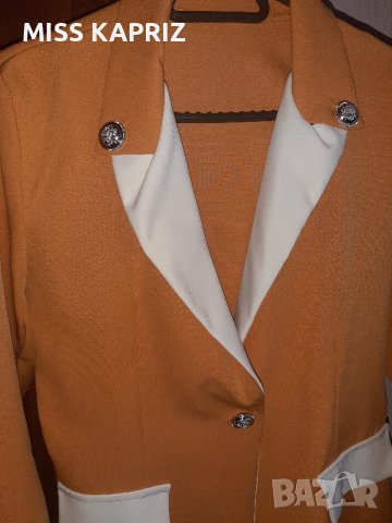 Дамско сако, снимка 2 - Сака - 43850600