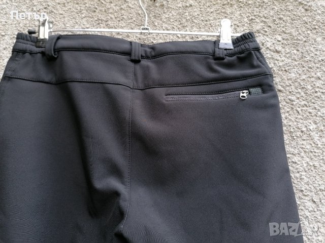 Продавам нов малък зимен софт шел панталон ветроустойчив и влагоустойчив Black Yak , снимка 7 - Панталони - 38319703