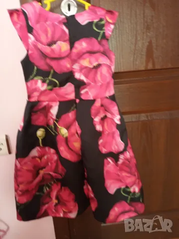 Детска рокля , снимка 2 - Детски рокли и поли - 47432571