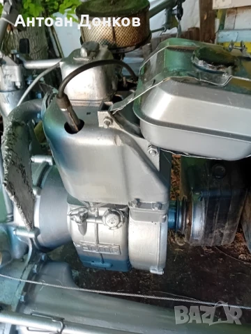 Продавам двигател за сенокосачка бчс вт88 бензин 