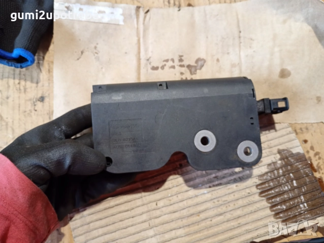 Брава Заден Капак 7L0827511 Porsche Cayenne S 4.5 2005г 9PA, снимка 3 - Части - 52007806