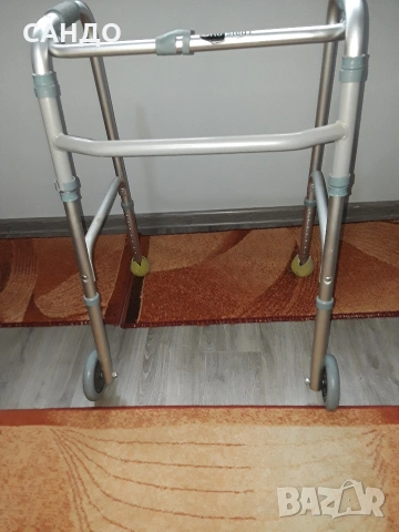 Проходилка за възрастни - крачеща и бутаща 