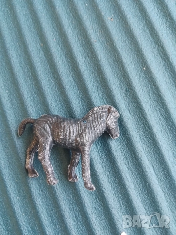 Фигурка Кон / Зебра , снимка 2 - Колекции - 52395315