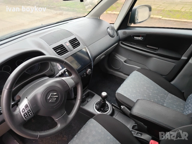 Сузуки СХ4, снимка 9 - Автомобили и джипове - 53417425