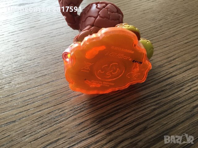 Скайландър Skylanders Original Eruptor 2011, снимка 8 - Колекции - 43226722