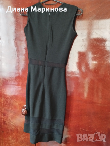Черна стилна рокля по тялото , снимка 1 - Рокли - 44877580