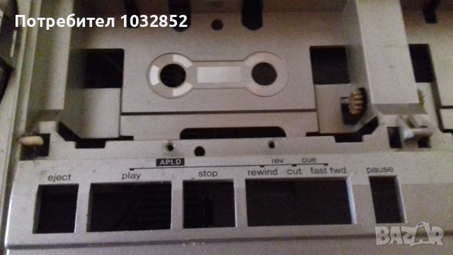 Sharp GF-575, снимка 4 - Радиокасетофони, транзистори - 52671796