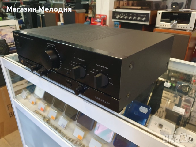 Усилвател Kenwood KA-3020 В отлично техническо и визуално състояние., снимка 7 - Ресийвъри, усилватели, смесителни пултове - 51843152