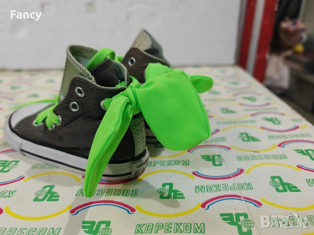 Детски кецове Converse 22 номер, снимка 4 - Детски маратонки - 53336154