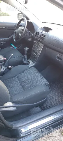 Toyota avensis 2.0 D4D, снимка 9 - Автомобили и джипове - 47315047